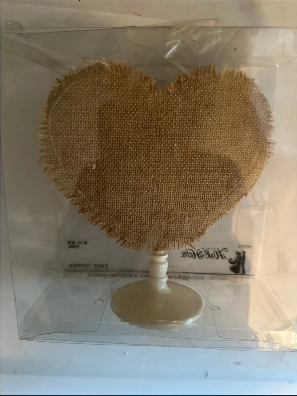 Wedding Cake, Rustic heart Decor , Table decor burlap, sweetheart, bride